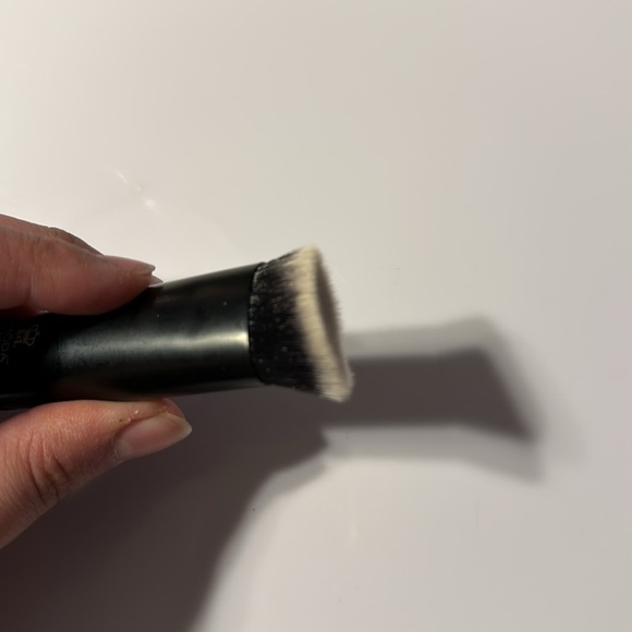 Moda Brush Pro Chisel Makeup Brush - Picture 8 of 8